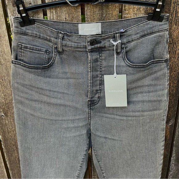 Everlane Wm’s High Rise Cigarette Buttonfly Jean In Washed Black NWT Sz 32 - Picture 3 of 14
